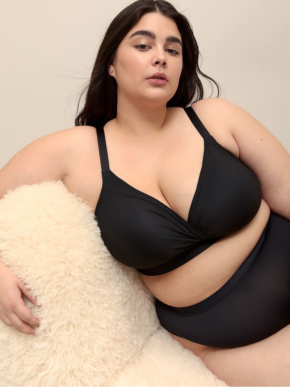 Deesse Lingerie Black Wrap-Front Wireless Bra